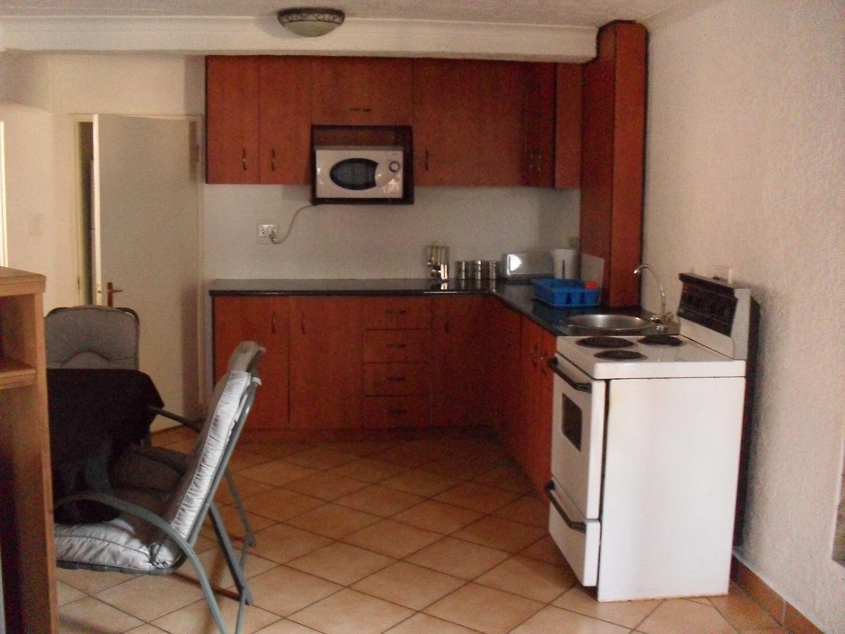 Anna Boeremeisie Guesthouse بينوني المظهر الخارجي الصورة